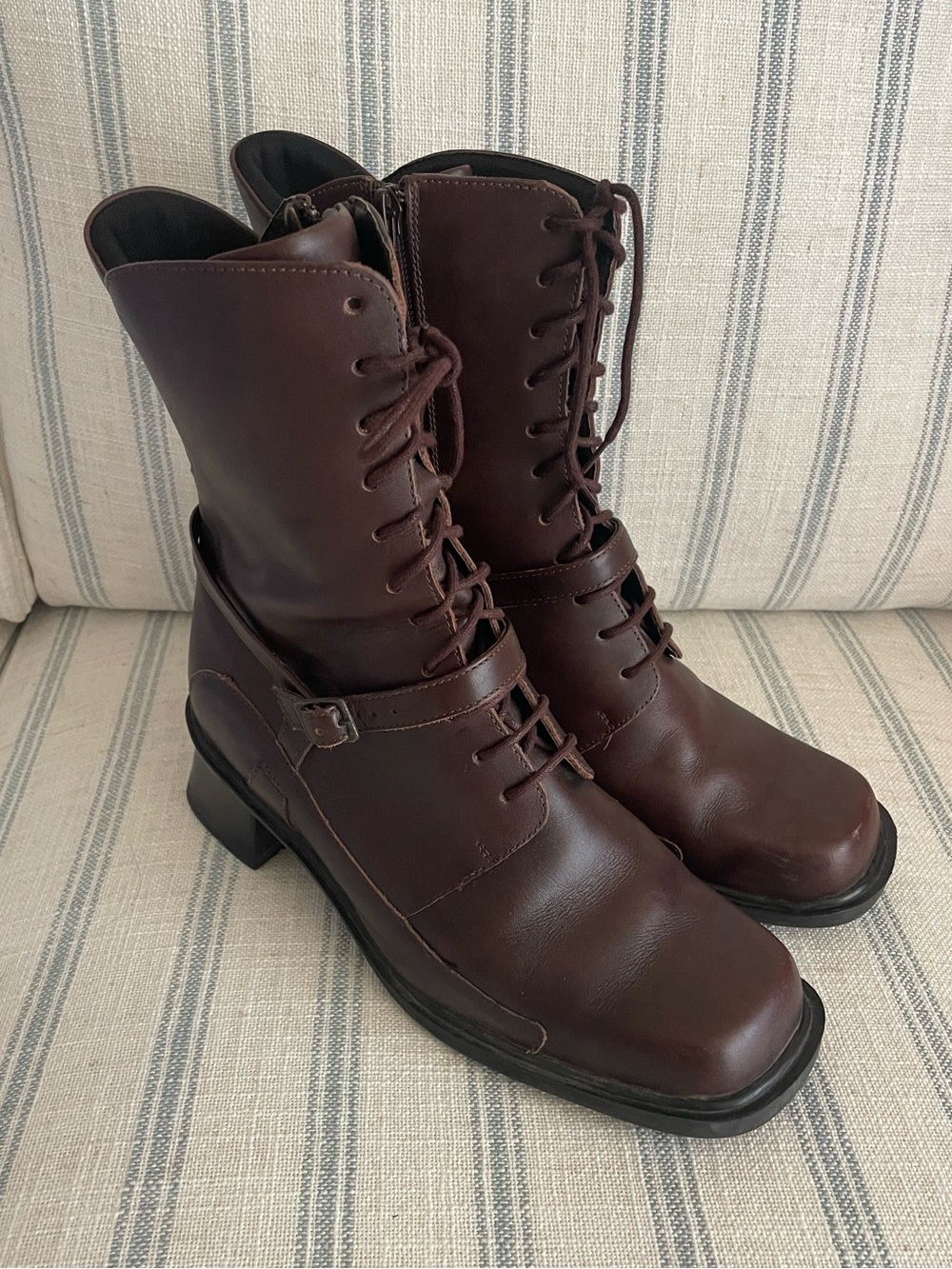 Naot Empire Leather Victorian Corridor Prairie Lace Up Square Toe Boots 39 US 8